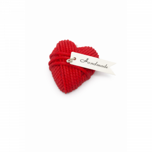 Feel thel love- The Knitted Heart