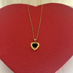 Black Crystal Chain